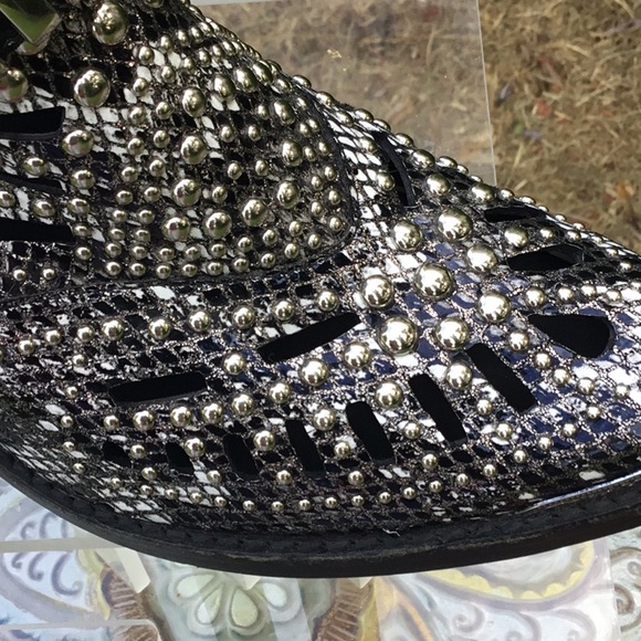 Jeffrey Campbell Black Calhoun Silver Studded Western Booties - Picture 11 of 16